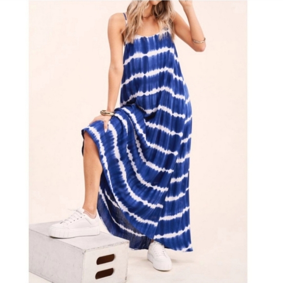 Bohemian Flowy Navy Blue Tie Dye Spaghetti Strap Maxi Dress - Picture 1 of 6